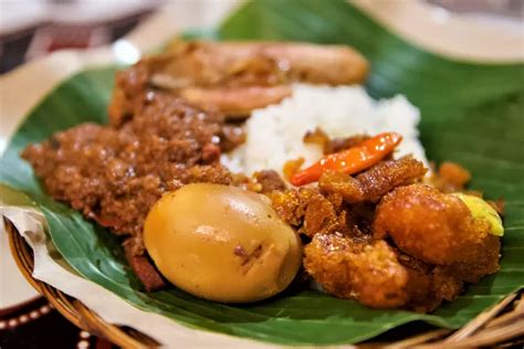 5 Tempat Makan Gudeg Di Yogyakarta Kuliner Khas Yang Terkenal Enak Dan