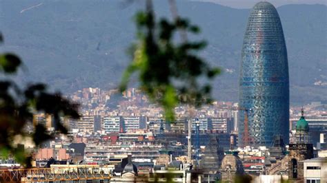 Un Juez De Barcelona Condena A Una Subcontrata De Meta Por Discriminar