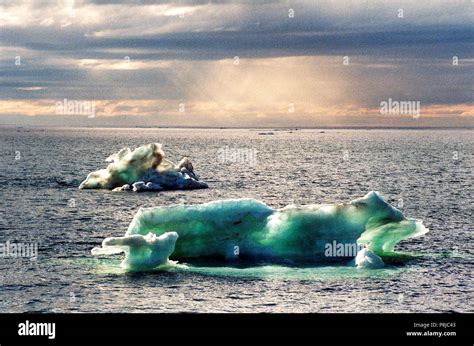 Beaufort sea oil hi-res stock photography and images - Alamy