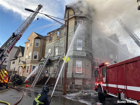 Photos Boston Firefighters Battle Three Alarm Fire In Roxbury Fire Engineering Firefighter