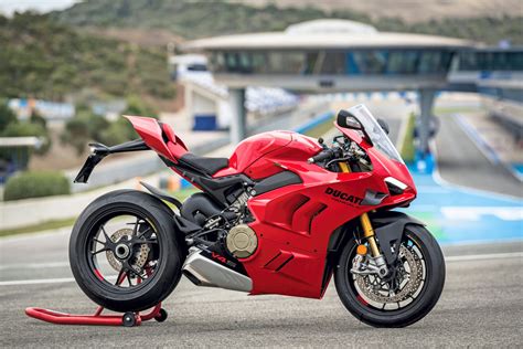 Descubre la velocidad máxima de la Ducati Panigale V4