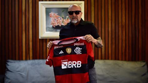 Jorge Sampaoli Llegó A Brasil Para Ser El Nuevo Dt Del Flamengo