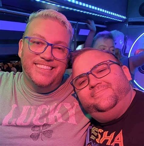 Couple Exposes Wedding Venue That Rejected Them Because They Are Gay And It Backfires Bored Panda