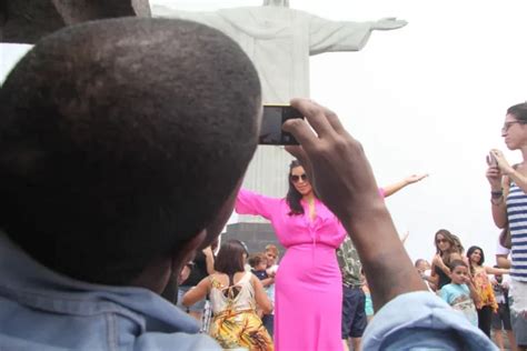 Photos Kim Kardashian Et Kanye West Ils Jouent Aux Touristes Super