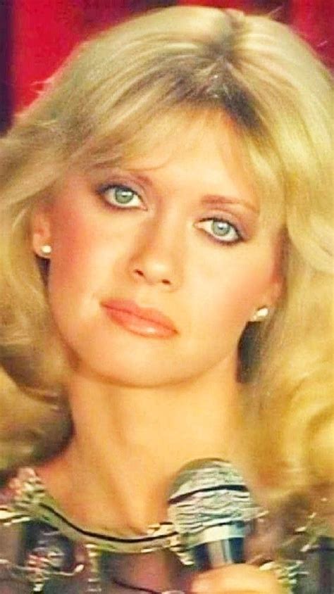 Pin By Zirtaeb Lucila On Olivia Newton John Olivia Newton