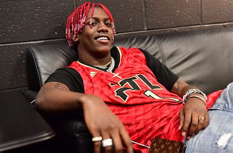 Who S Rapper Lil Yachty Where S He From Wiki Net Worth Real Name