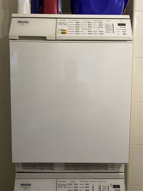 Комплект Miele стиральная машина и сушильная машина 115 евро