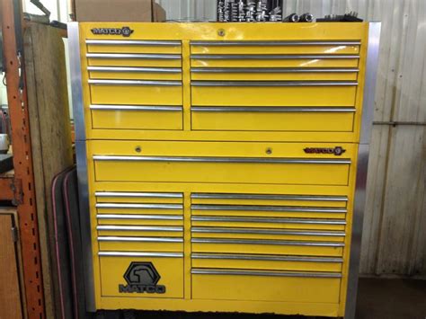 Matco Tool Box with Bottom and Top Chest 2 Bay