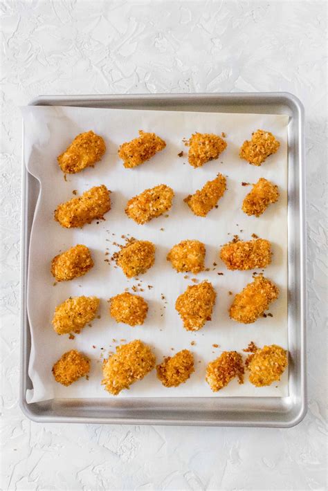 Healthy Homemade Baked Chicken Nuggets | Freezer Friendly