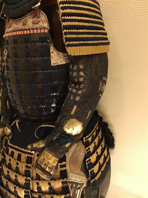 Antique Edo Period Samurai Armor With Tokubetsu Kicho Shiryo