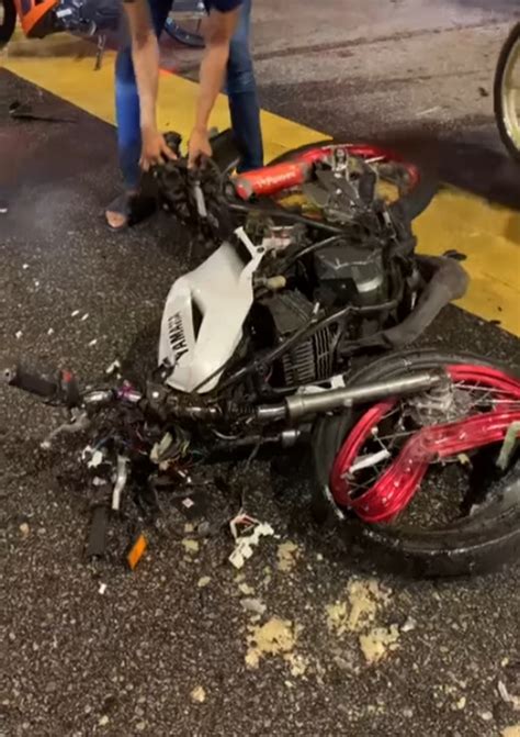 Speeding Motorcyclist Passes Away After Beating Red Light & Crashing Into Car In Penang