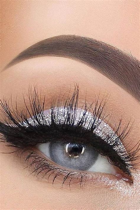 40 Silver Eye Makeup Looks You Need To Try Style Female