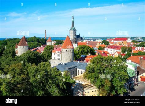 Talinn Hi Res Stock Photography And Images Alamy