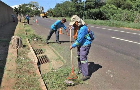 Mutir O De Limpeza Retira Toneladas De Lixo Da Avenida Ernesto