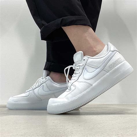 42割引27 5cm第一ネット NIKE Air Force1 エアフォース1 ゴアテックス ホワイト 白 新品 スニーカー 靴27 5cm