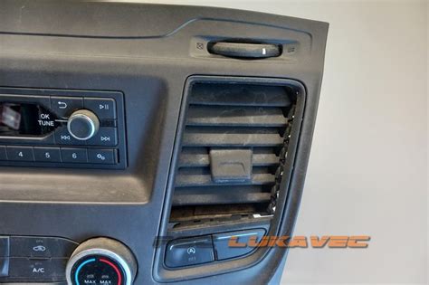 Ford Trasnit Radio Transit PrekidaČi Ventilacije Transit ReŠetke