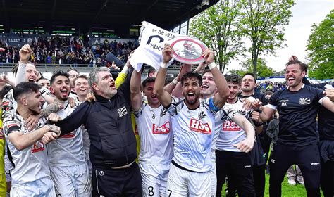 Das Spiel Der Woche FC 08 Villingen Gewinnt Irre Partie Und Ist