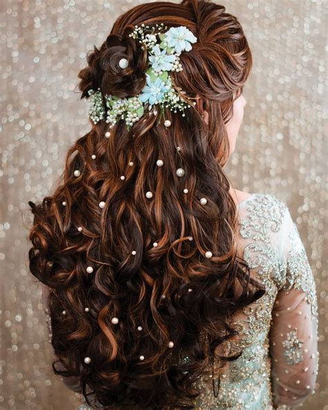 How To Adorn Open Bridal Hair For Your Intimate Wedding Ceremonies In