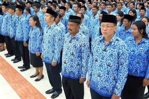 Semua Honorer Bisa Jadi Pns Simak Aturan Syarat Dan Data Dari