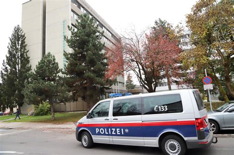 Tote Frau Vor BH Abgelegt Prozess Start Nach Leichenfund In Villach