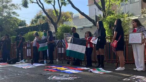 Protesta En Embajada De Israel En México Por Cese De Violencia Grupo