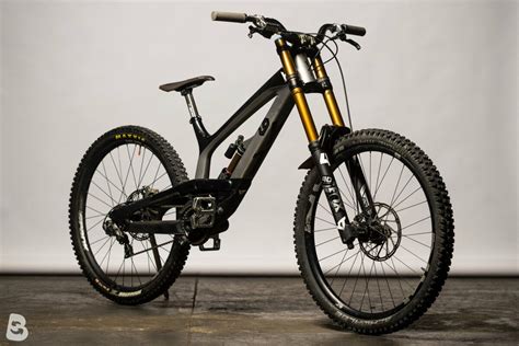 YT Industries Tues CF Pro Race 2018 Used