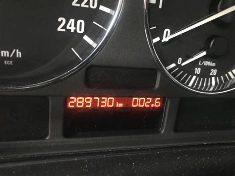 Задние тормозные колодки — BMW 5 series (E39), 2,2 л., 2000 года ...