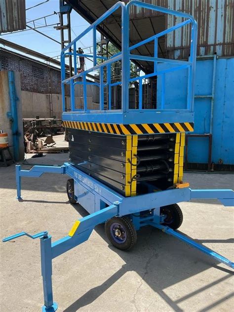 Helix HE18 High Rise Hydraulic Scissors Lift Table Working Height 30