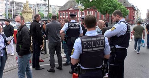 Mannheim Ermittlungsstand nach tödlichem Polizeieinsatz auf Marktplatz