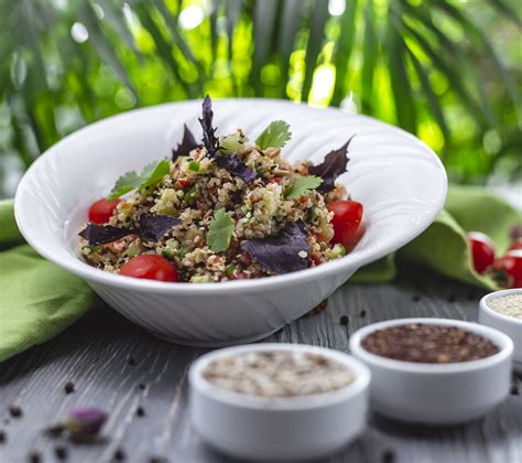 Ensalada De Quinoa Con Tomates Confitados Chefeel