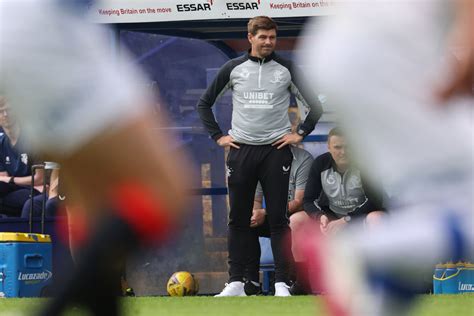 Report Aston Villa Eye Steven Gerrard And Pl Boss After Sacking Smith