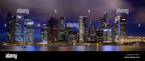 panorama of Singapore city skyline Stock Photo - Alamy