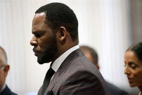 R Kelly Arrested On More Sex Charges