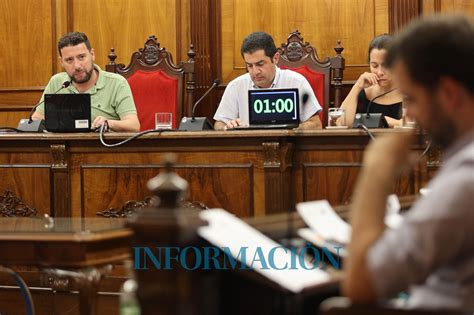 Alcoy Vuelve A Programar Las Contratas Del Agua Y El Autob S Hasta