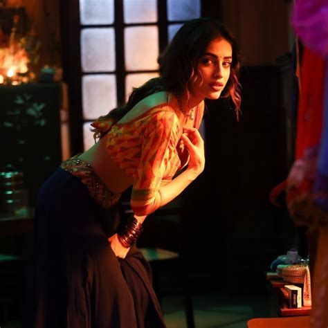 Who Is Priya Banerjee Actress And Prateik Babbars Wife Filmibeat