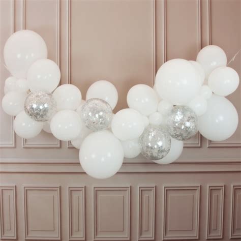 Гирлянда из шаров разного размера: как сделать разнокалиберную уличную ...