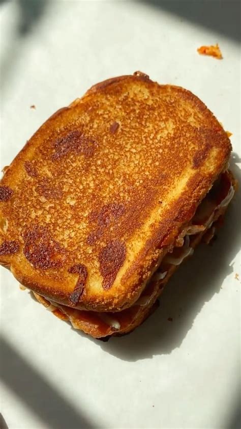 Kimchi Spam Grilled Cheese | Easy snacks, Easy meals, Diy food recipes