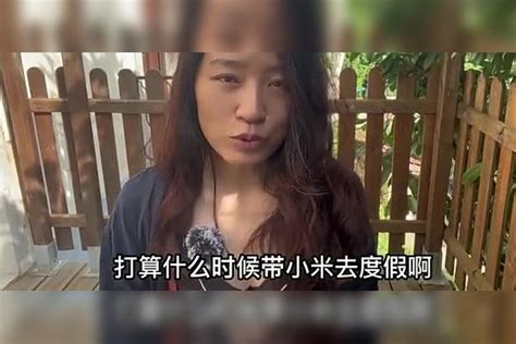 意大利大姑姐来串门，看见中国侄女高兴的不得了，让姑姑亲亲！ 侄女 姑姐 中国