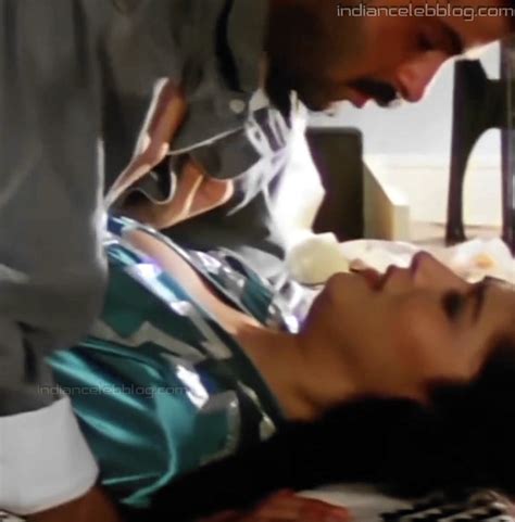 Madhuri Dixit Hindi Actress Jamai Raja 2 Hot Hd Caps Starcelebblog