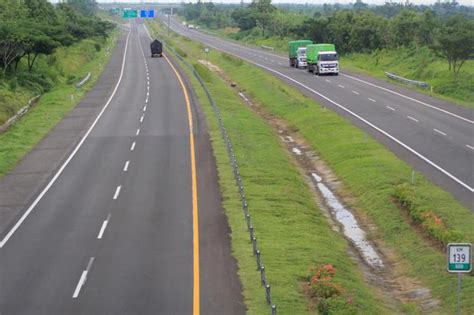 Berita Tarif Tol Ruas Jalan Tol Cikopo Palimanan Dari Gerbang Masuk