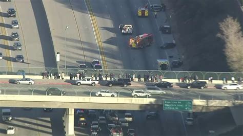 1 Dead 4 Injured After Wrong Way Driver Causes 7 Vehicle Crash On 210 Fwy In Claremont Ktla