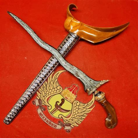 Jual Keris Pandawa Cinarita Pamor Pedaringan Kebak Kinatah Panji Wilis