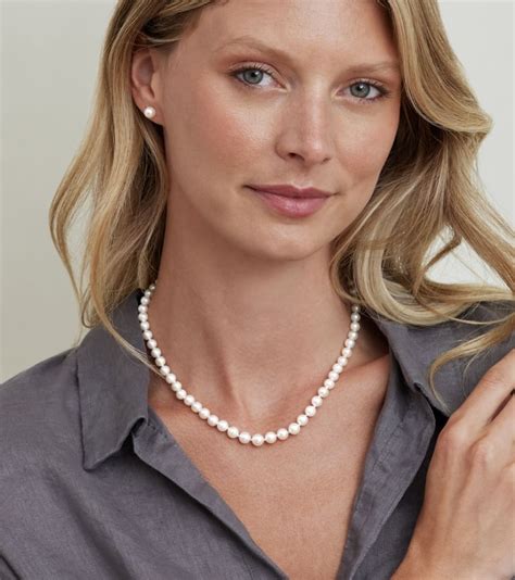 Mm Japanese Akoya White Graduated Pearl Necklace