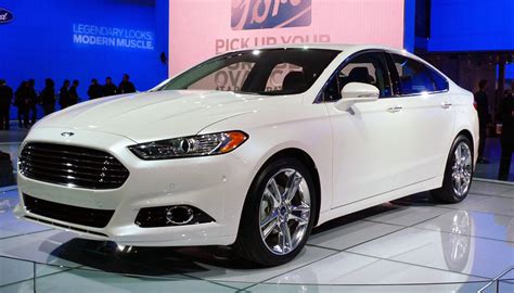 Ford Fusion Information And Photos Momentcar