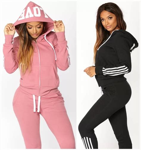 China Latest Custom Design Lady Tracksuit Winter Warm Windbreaker Sports Track Suit For Women