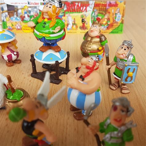 Kinder Surprise Germany Inch Miniature Figurine Falbala Majestix