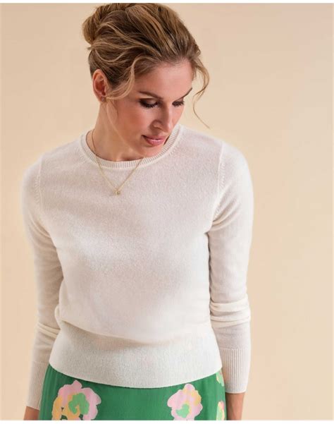 Soft White Cashmere Cropped Sweater Pure Collection