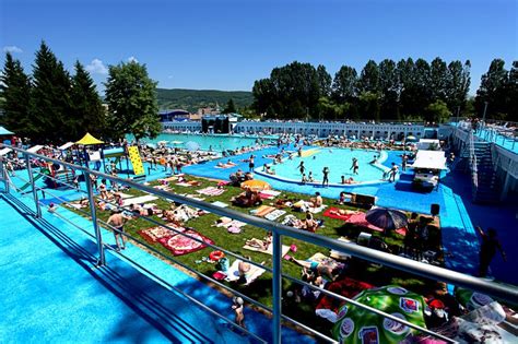 Geoagiu Bai Istorie Ape Termale Si Relaxare • O Zi Cât O Vacanță