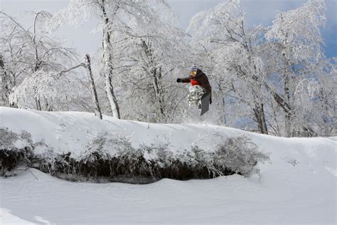 6 estações de esqui para aproveitar o melhor da temporada de neve no