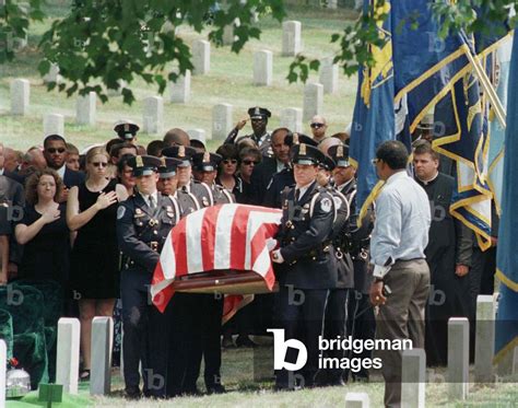 Image of The casket of slain U.S. Capitol police detective John Gibson